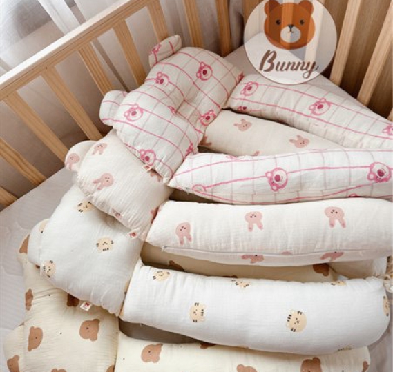 Gối chặn chữ U bé sơ sinh